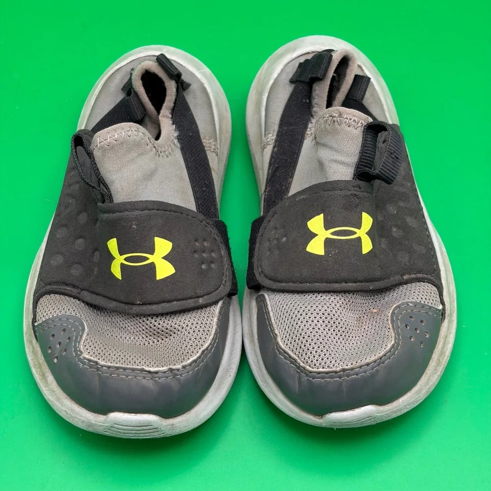 Under Armour Runplay Sneakers Toddler 9K Black/Yellow Slip On Athletic Shoes UA